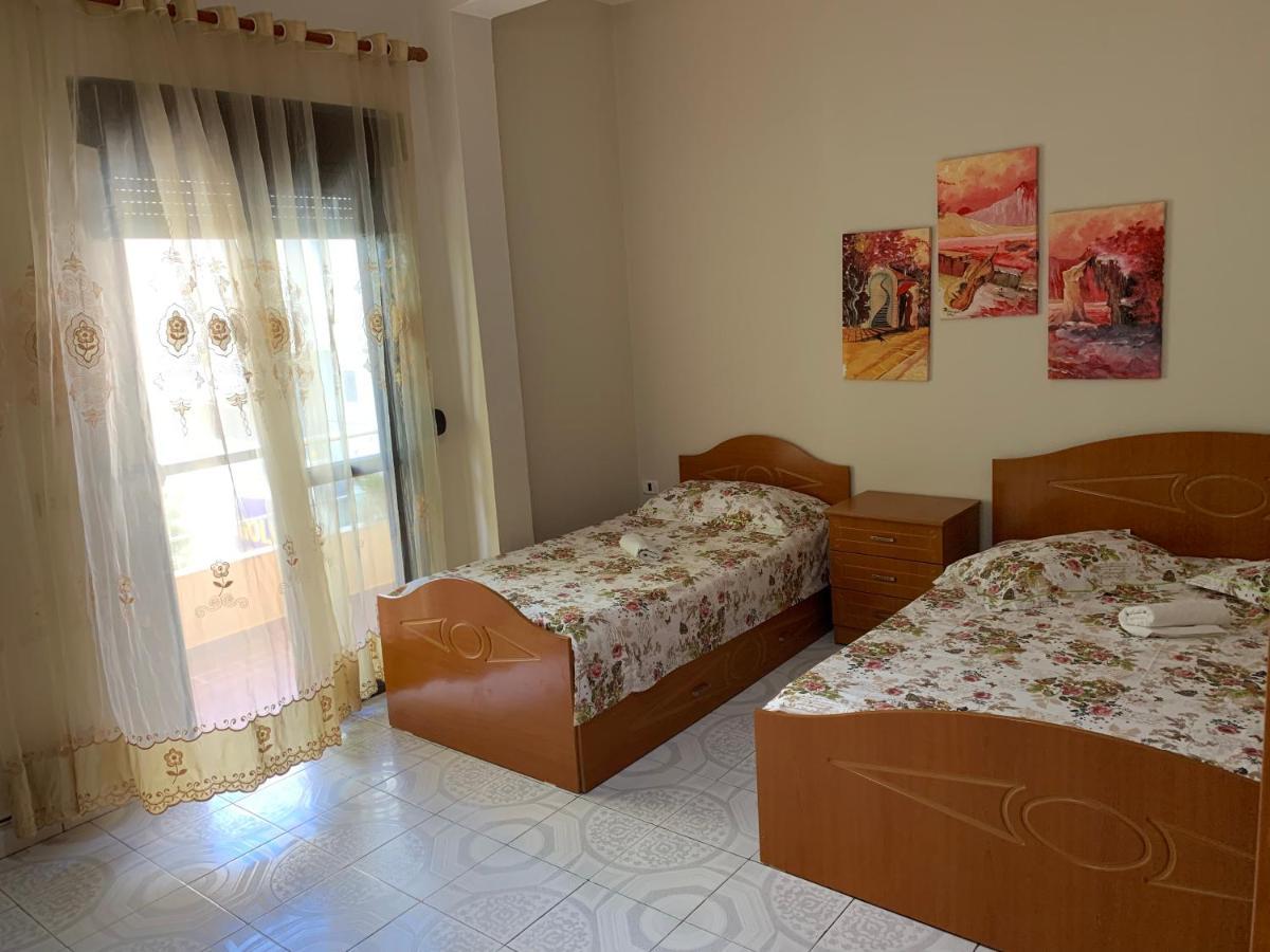 Seaside Apartments Durres Bagian luar foto