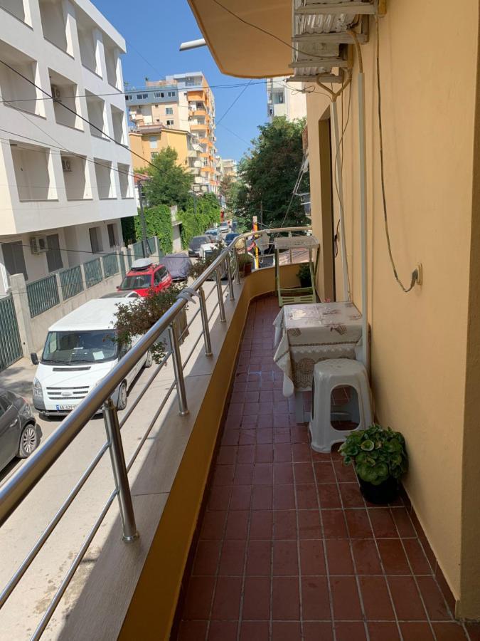 Seaside Apartments Durres Bagian luar foto
