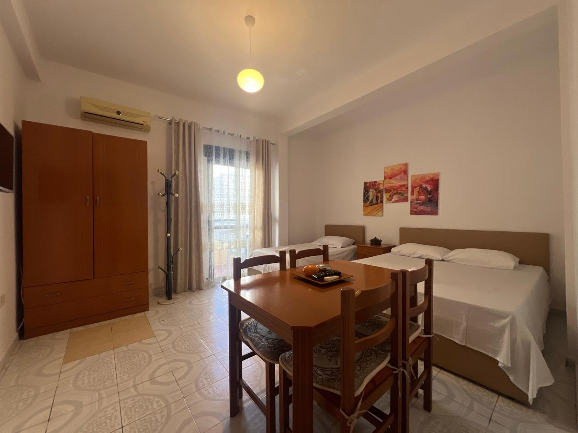 Seaside Apartments Durres Bagian luar foto