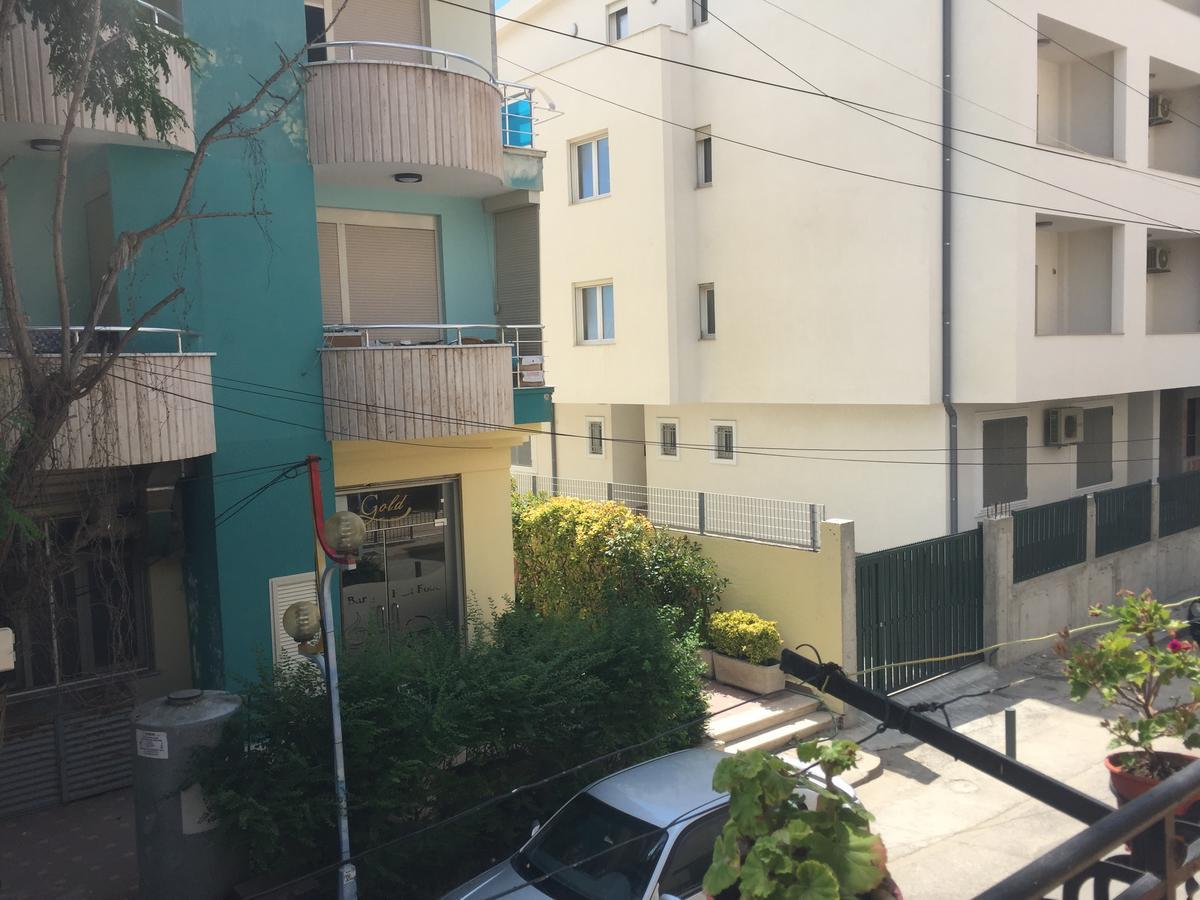Seaside Apartments Durres Bagian luar foto